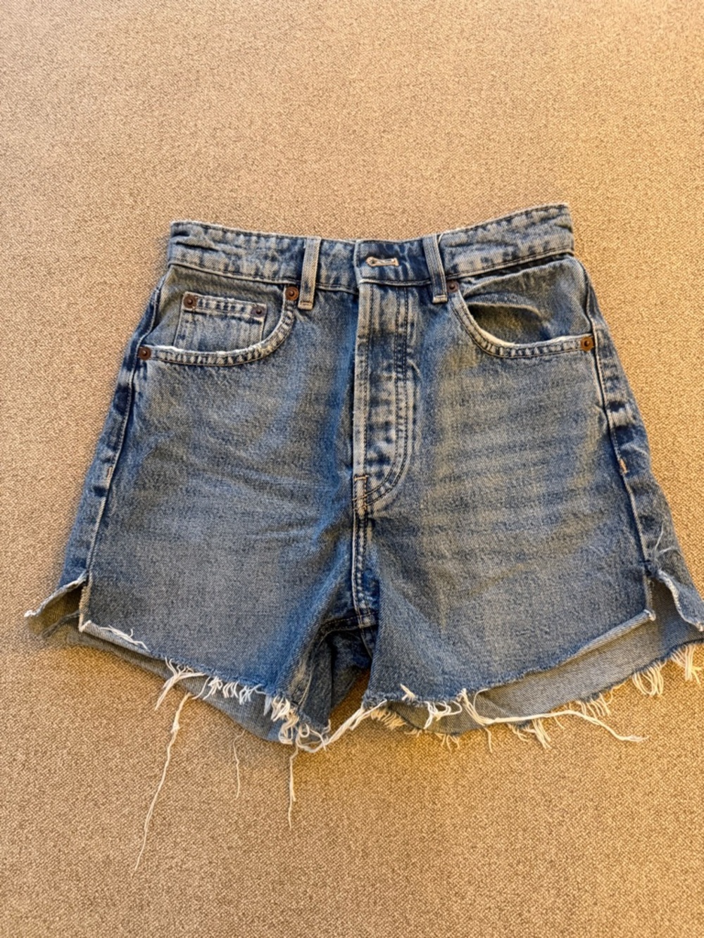 Zara Raw-Hem Vintage Blue Denim Shorts